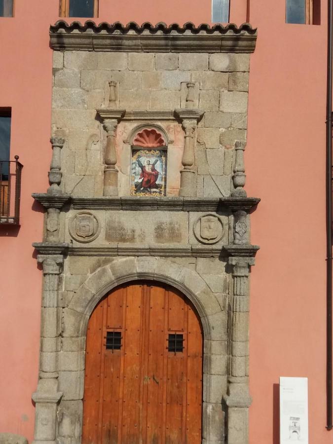 Appartamento Casa El Reloj Mombeltrán Esterno foto
